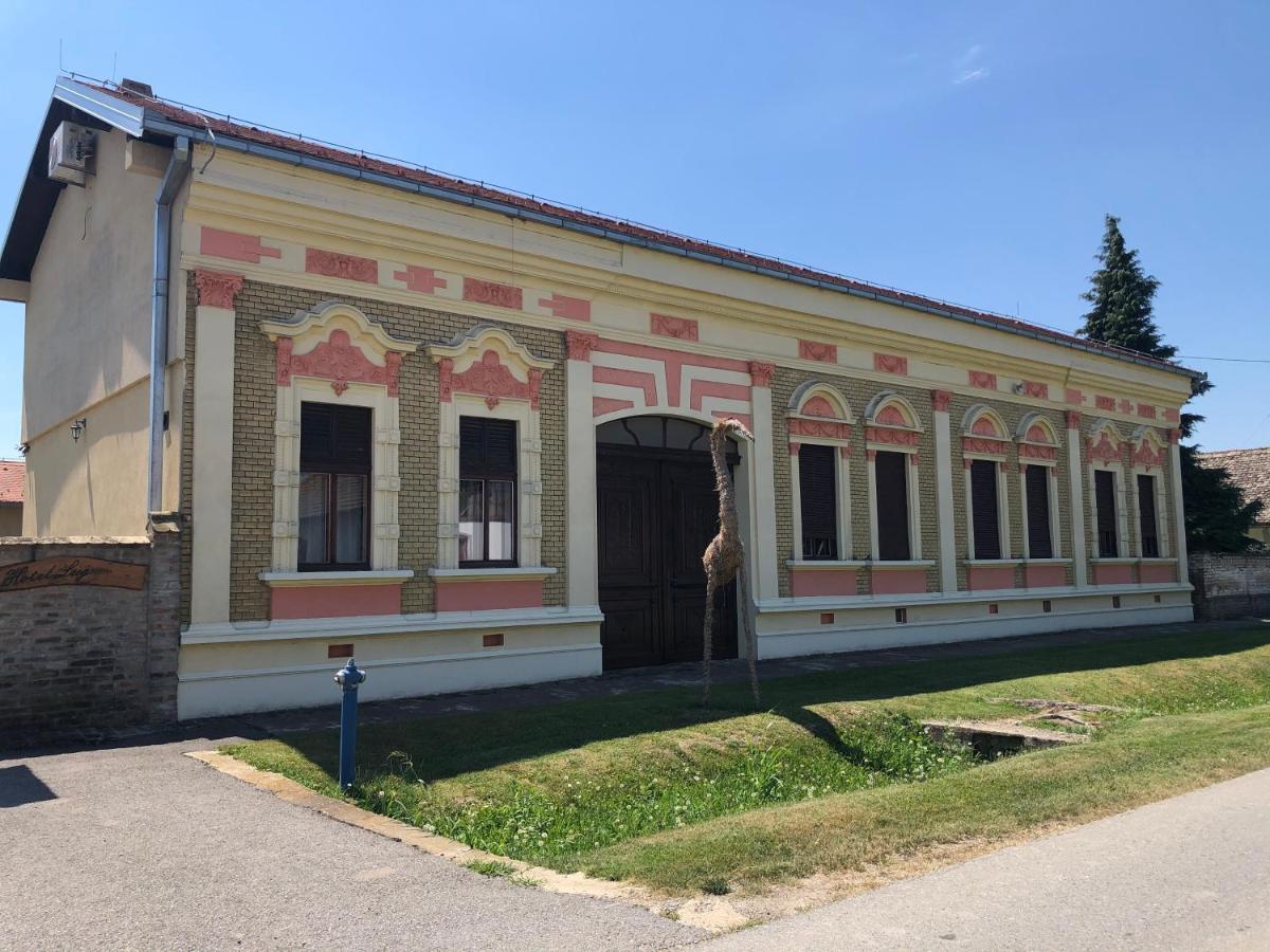 Hotel Lug Eszék Kültér fotó